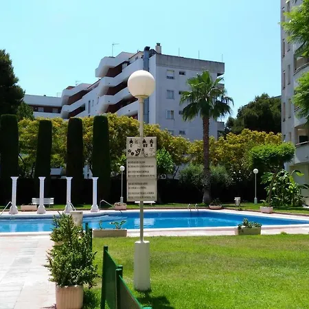Marathon Apartment