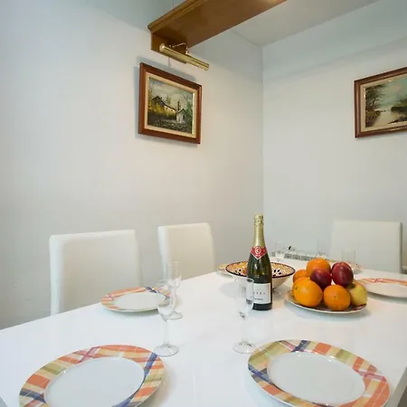 Marathon Apartment *